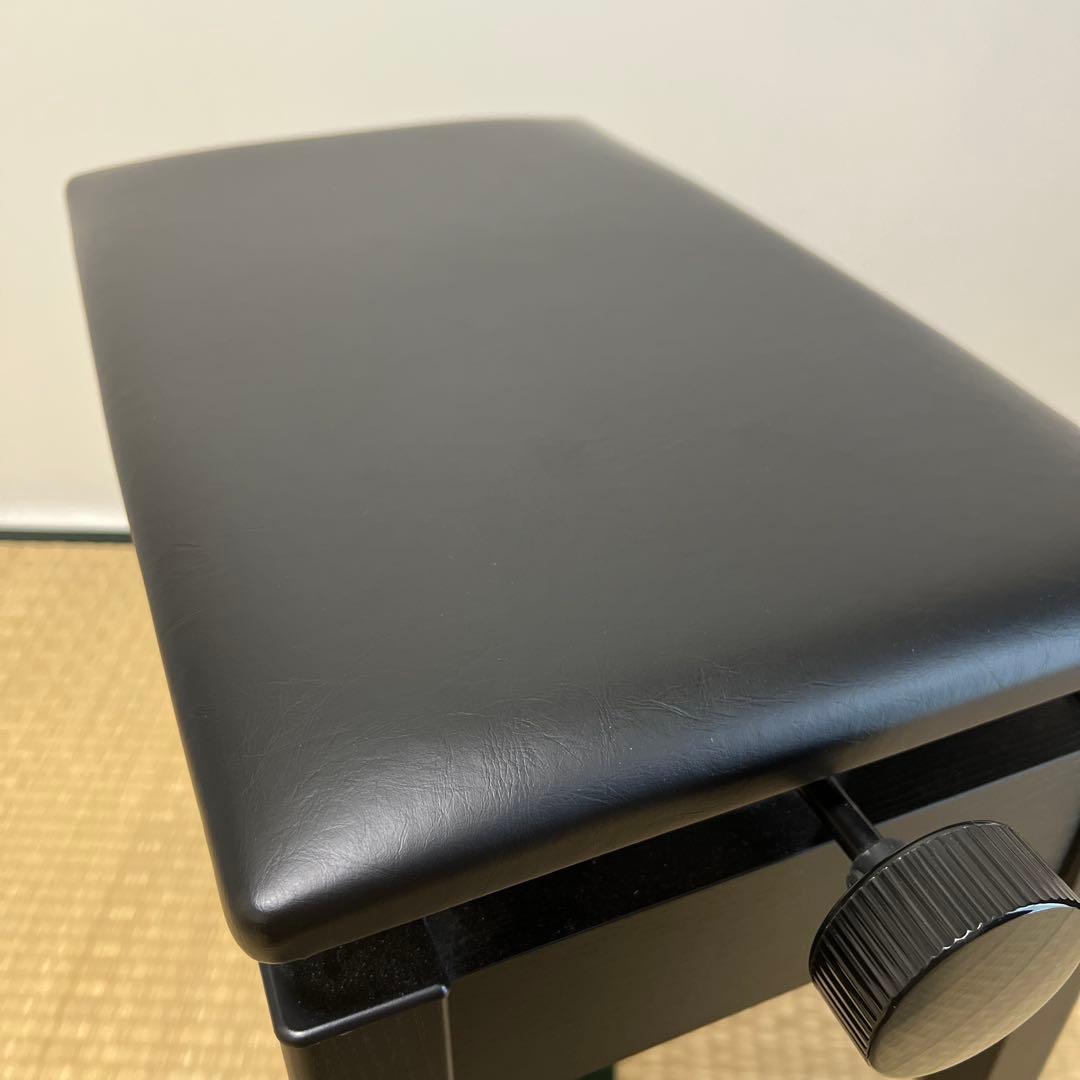 y*o様 美品　YAMAHA ピアノ椅子　黒色　木目