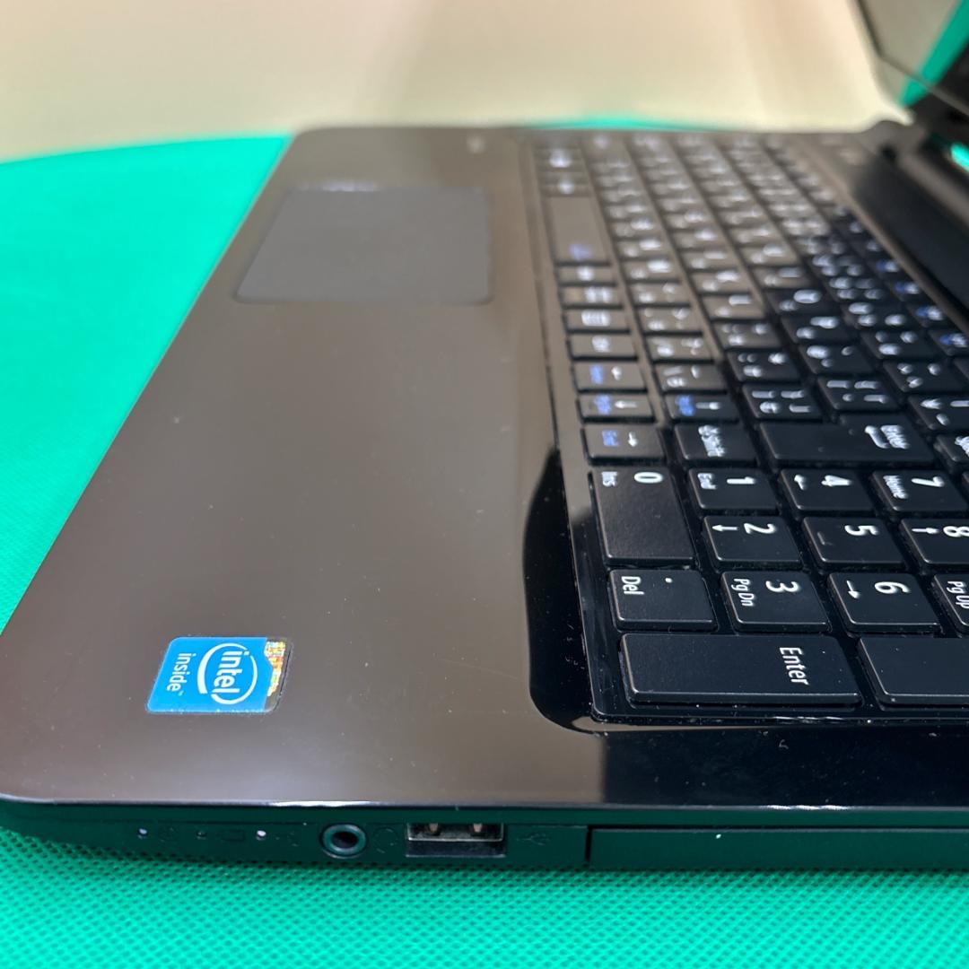 美品！初心者向け大画面/ノートパソコン/DVD/カメラ/Windows11