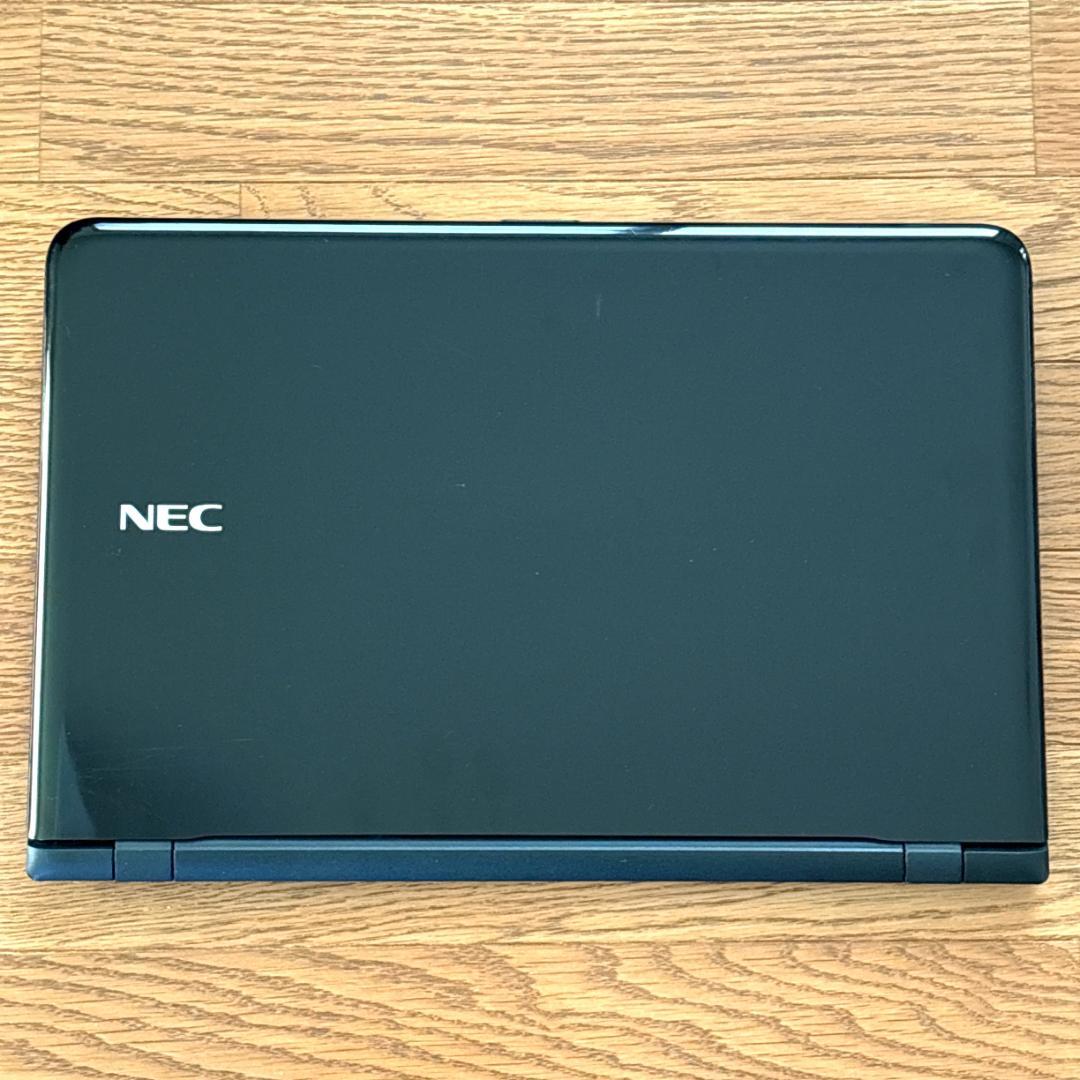 美品！初心者向け大画面/ノートパソコン/DVD/カメラ/Windows11