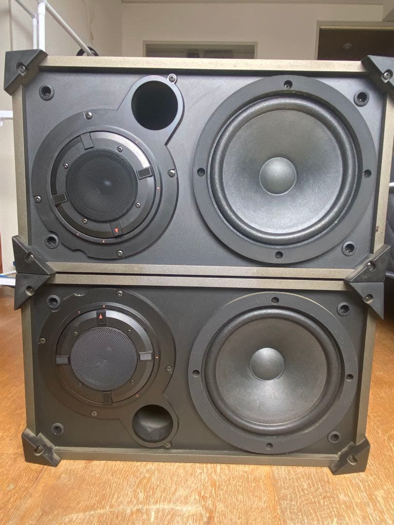 PIONEER CS-V11 スピーカー（2台セット） – 3ウェイスピーカーシ