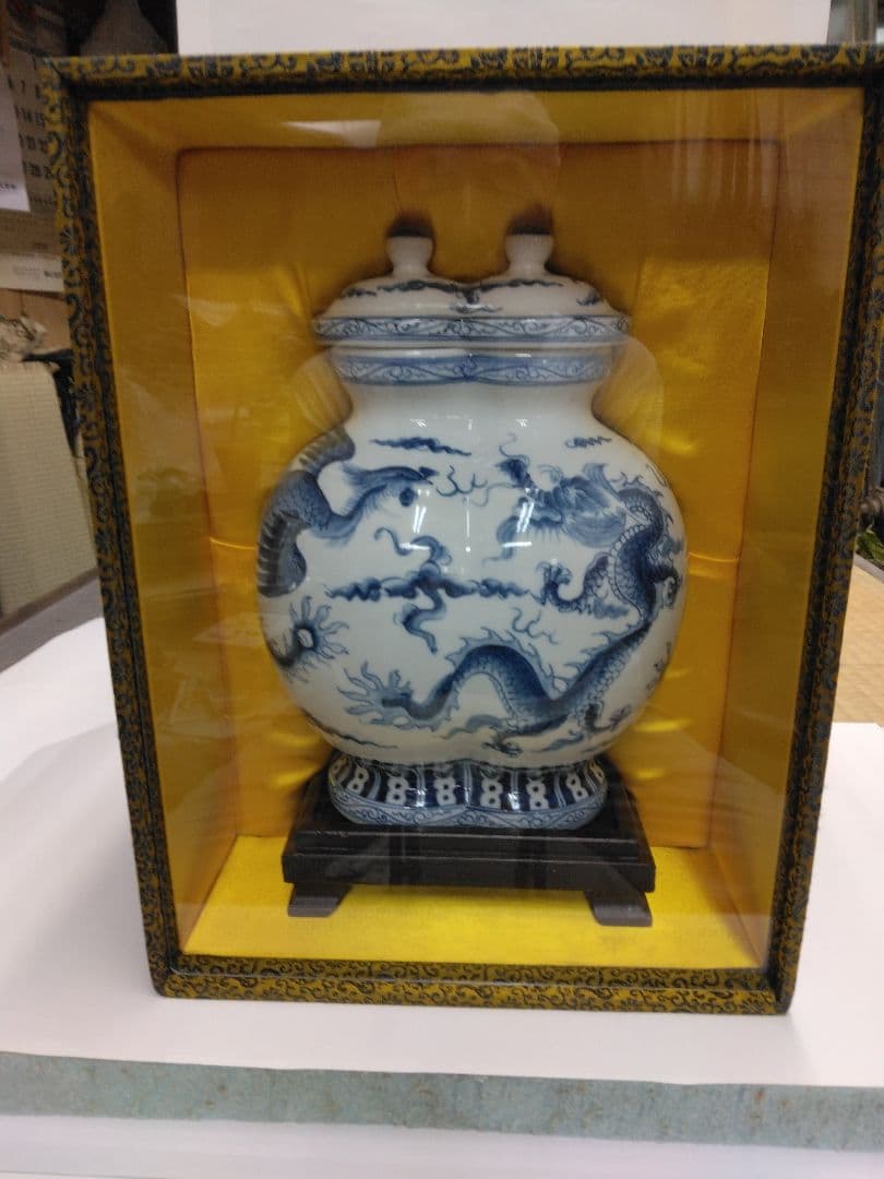 中国美術。青花竜鳳紋連瓶。