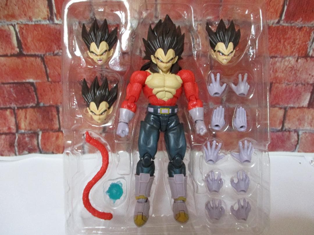 S.H.Figuarts フィギュアーツ スーパーサイヤ人４ ベジータ