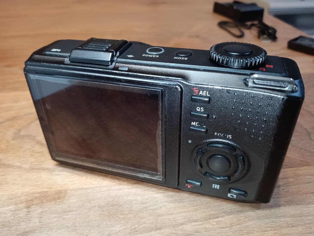 や*う様 完動品 SIGMA DP1 merrill【安心初期不良返金保証付き】