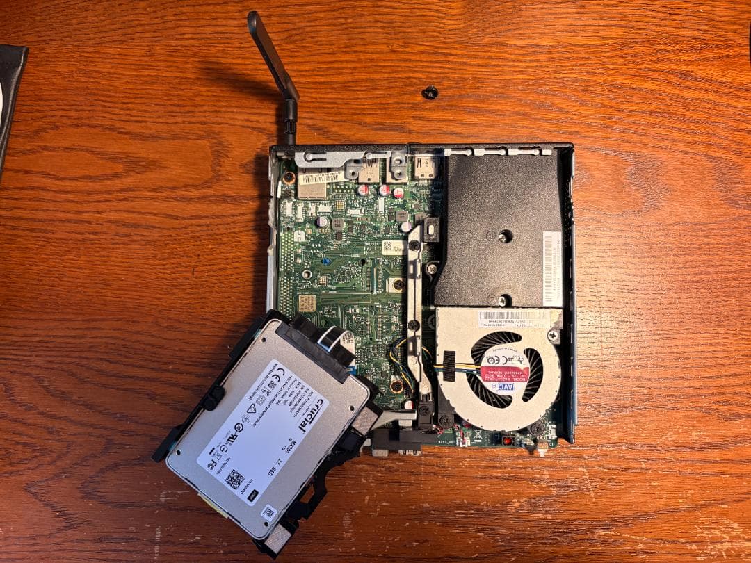 ThinkCentre M630e Tiny Core i5・8GBメモリー