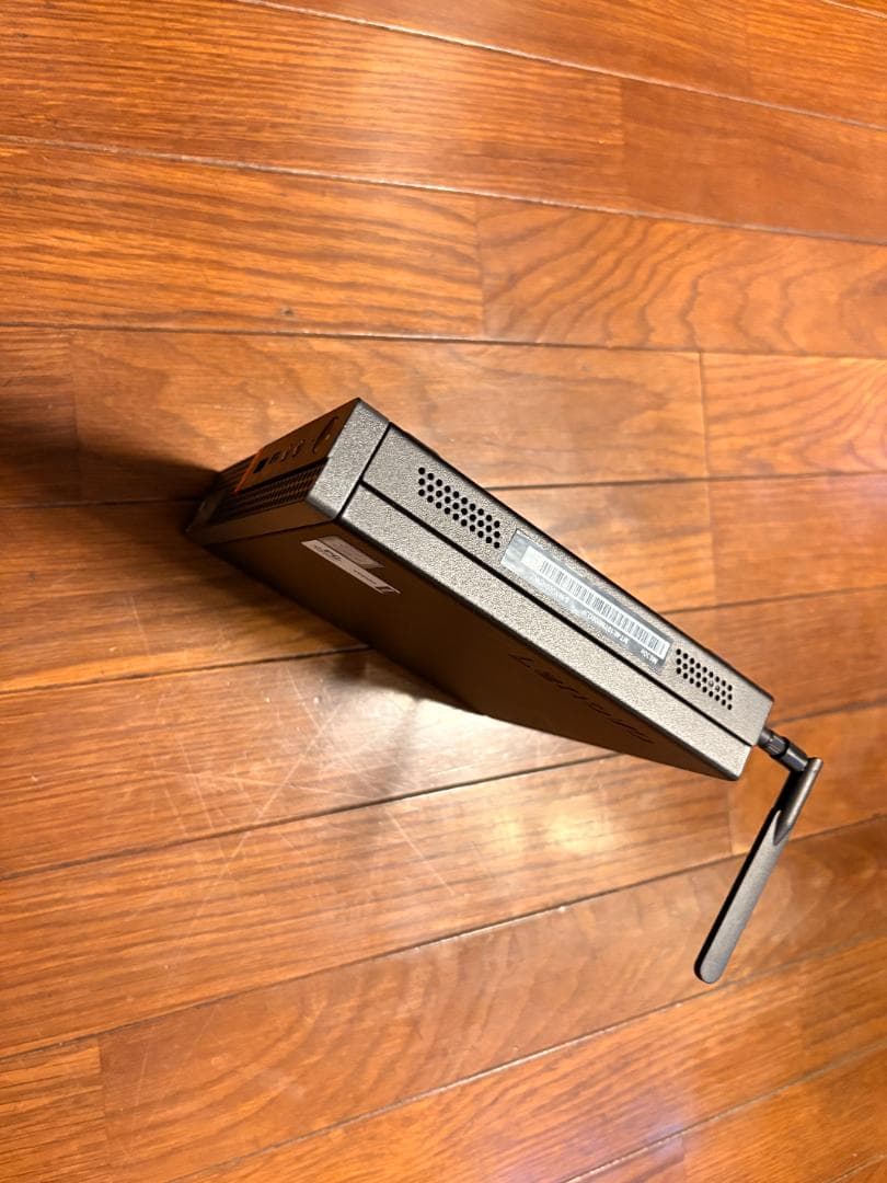 ThinkCentre M630e Tiny Core i5・8GBメモリー