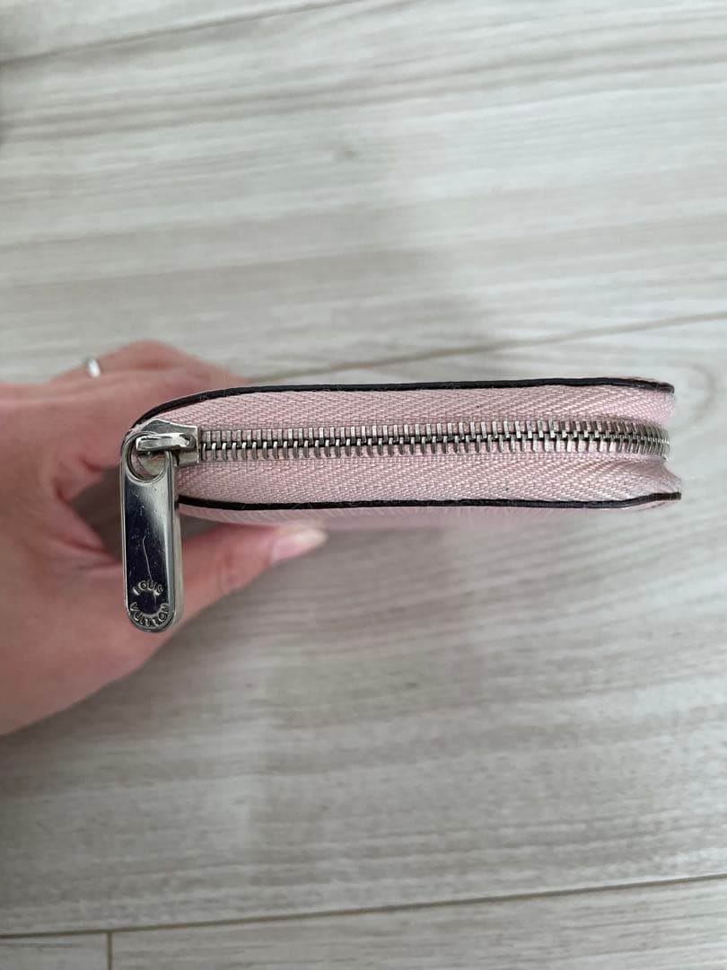 ルイ ヴィトン エピ ジッピーパース 小銭入れ ローズバレリーヌ ピンク