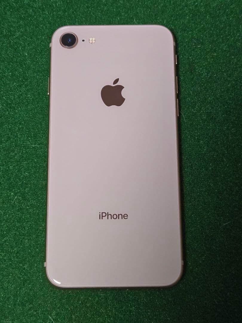 iPhone 8 ゴールド 64GB ソフトバンク