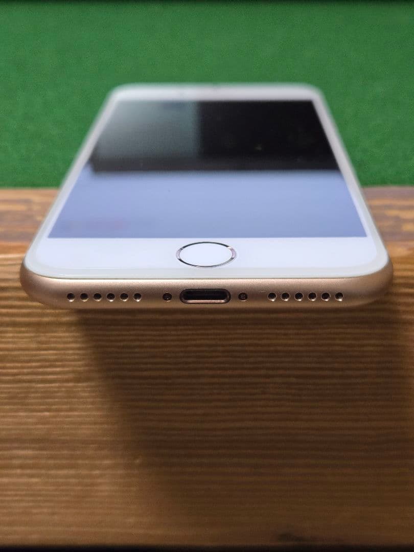 iPhone 8 ゴールド 64GB ソフトバンク