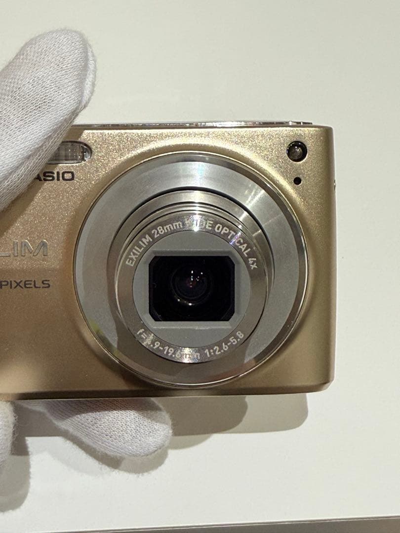 CASIO EXILIM EX-Z740 12.1MP 本体