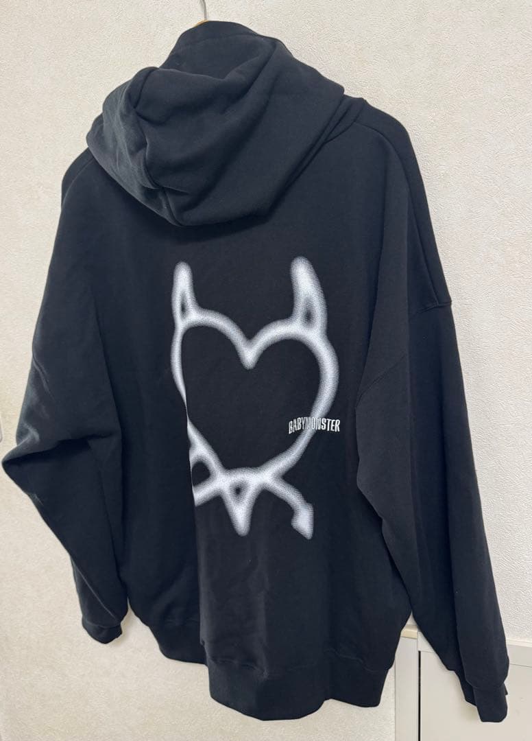 【値下げ不可】BABYMONSTERジップフーディー ブラック Lサイズ