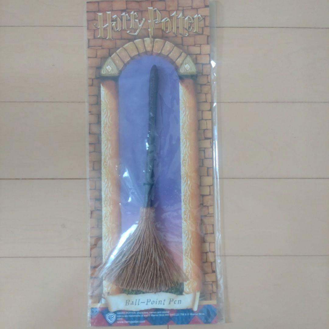 ハリポッターと賢者の石本＋未開封グッズ