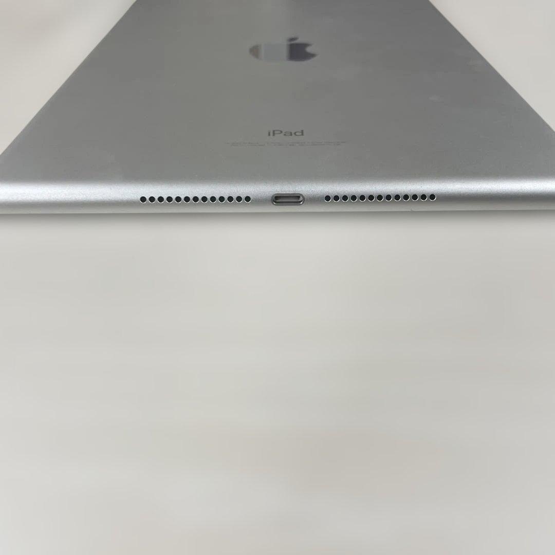 Apple iPad (第6世代) 32GB