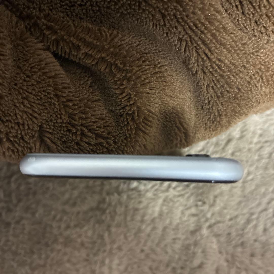 iPhone6s 本体　128GB