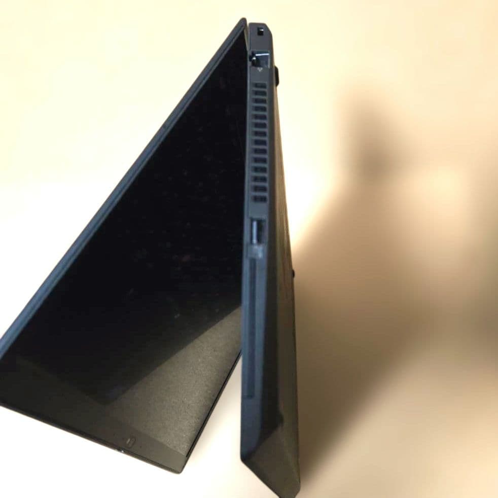 ThinkPad T14 Gen2 LTE タッチ 公式修理リフレッシュ済み！