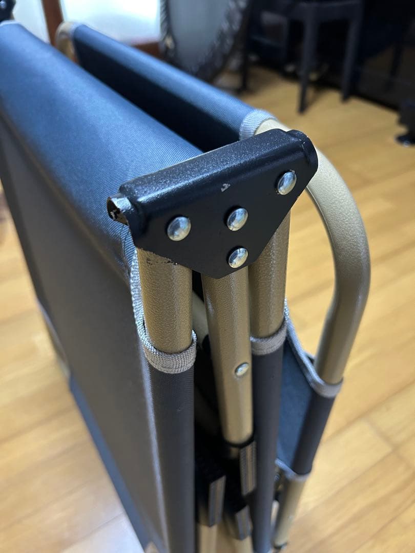 軽量 折りたたみベッド 4.0kg キャンプ　アウトドア　マルシェ