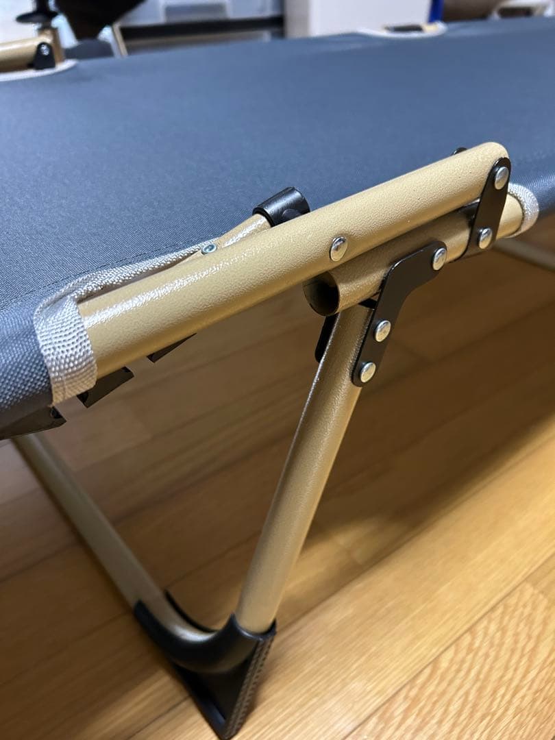 軽量 折りたたみベッド 4.0kg キャンプ　アウトドア　マルシェ