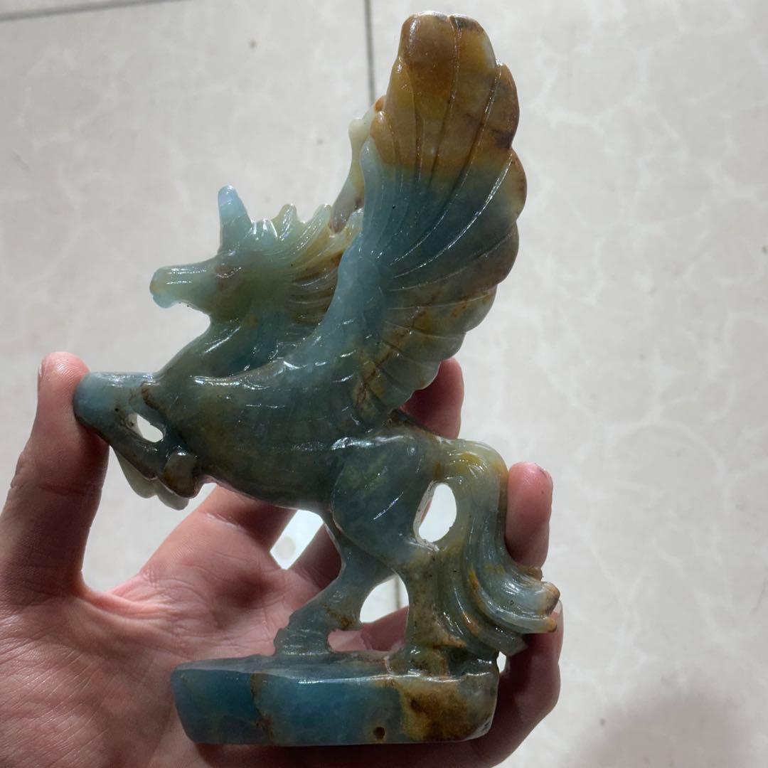 天然石ピスタチオカルサイトのユニコーン　置物　ご購入前に在庫確認必要G.839