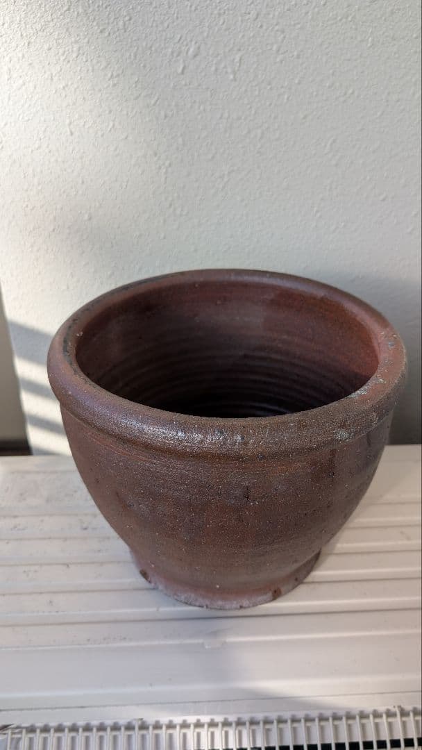 備前焼　穴あき植木鉢　大