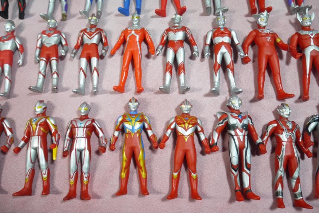 ウルトラマン　ウルトラ怪獣　ミニソフビ　60体