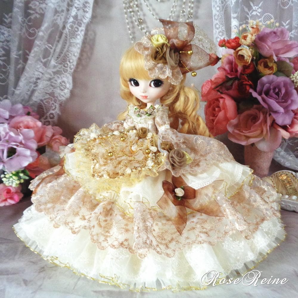 ベルサイユの薔薇エアリーシャンパンゴールドのフリルドールドレス