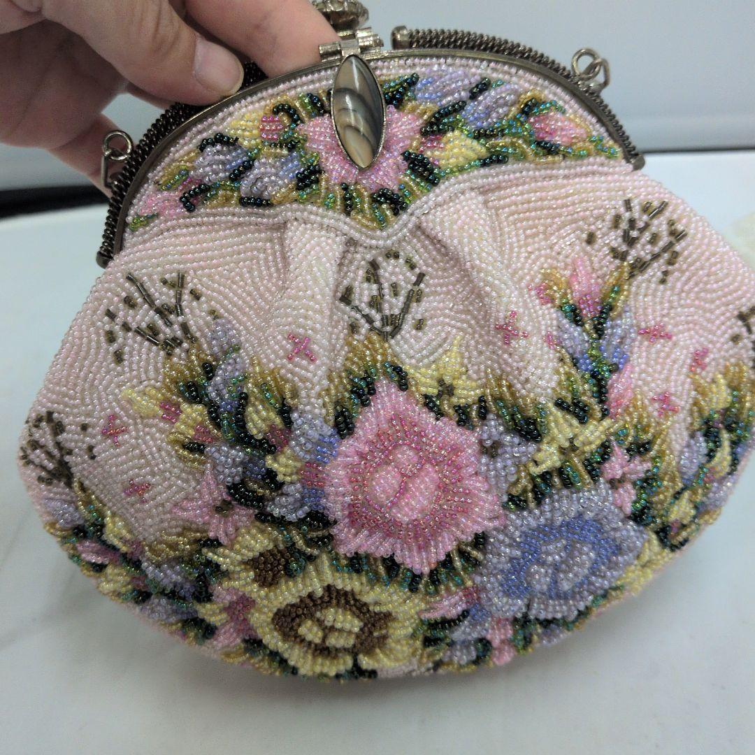レトロなフラワーモチーフ ビーズ刺繍 ハンドバッグ