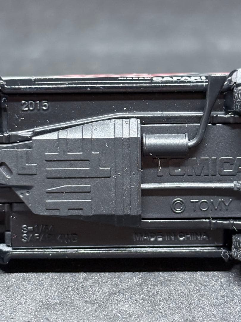 トミカリミテッドヴィンテージ vol.19 西部警察 日産 サファリ 4WD