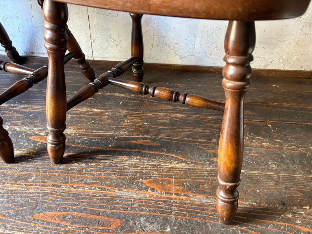 キツツキ　木製スピンドルバックチェア 2脚セット