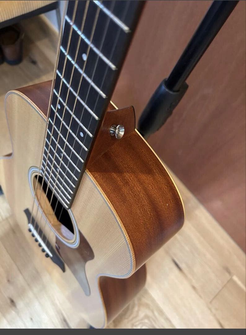 新同品　Taylor GS mini テイラー