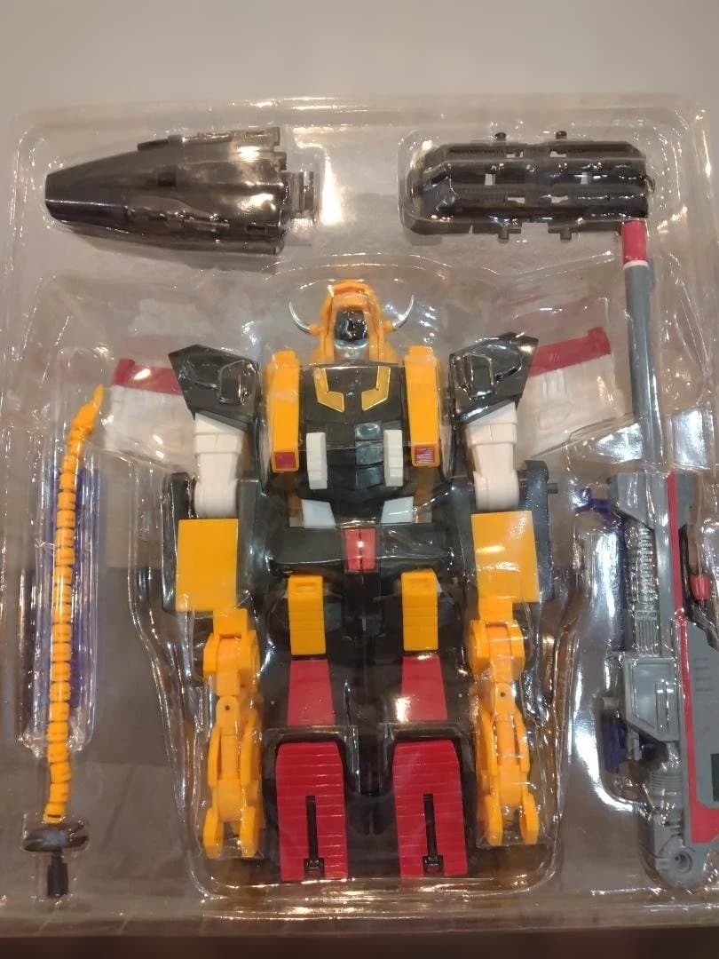 トランスフォーマーMP　ビクトリーセイバー