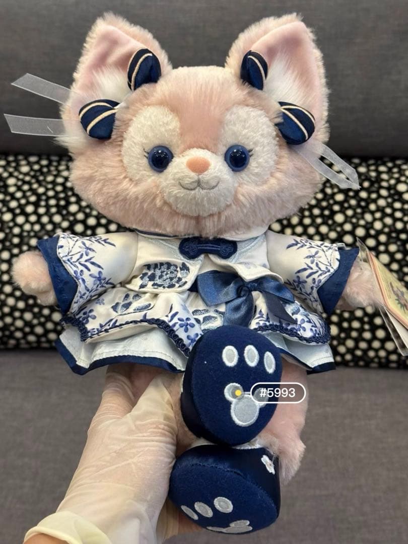 専用　クッキーアン　リーナベルカーテンホルダーぬいぐるみ セット