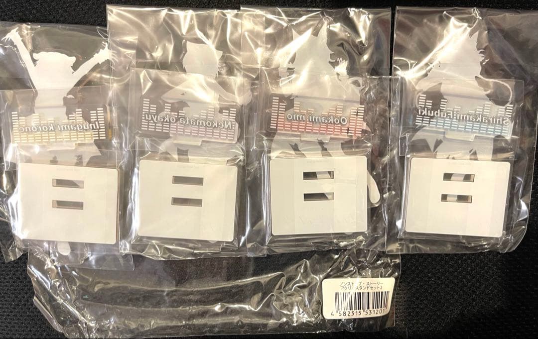 ホロライブ ノンストップ・ストーリー アクリルスタンド　ゲーマーズ