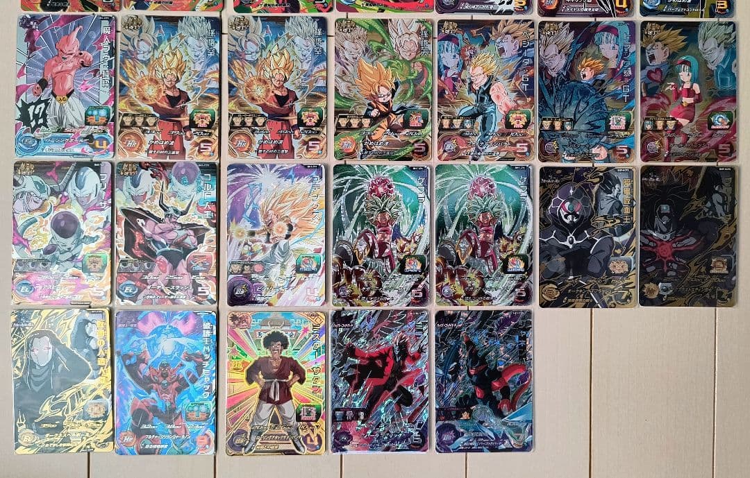 ドラゴンボールヒーローズCPまとめ売り　105枚（旧弾　SH弾　UM弾　BM弾）