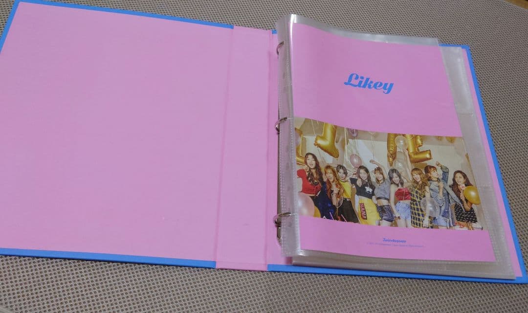 TWICE twicetagram likey フォトバインダー