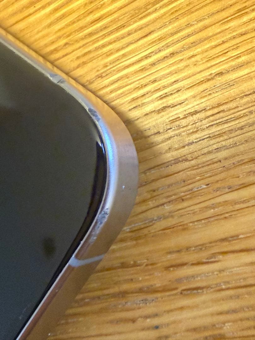 iPhone 15 Pro 256Gb ナチュラルチタニウム