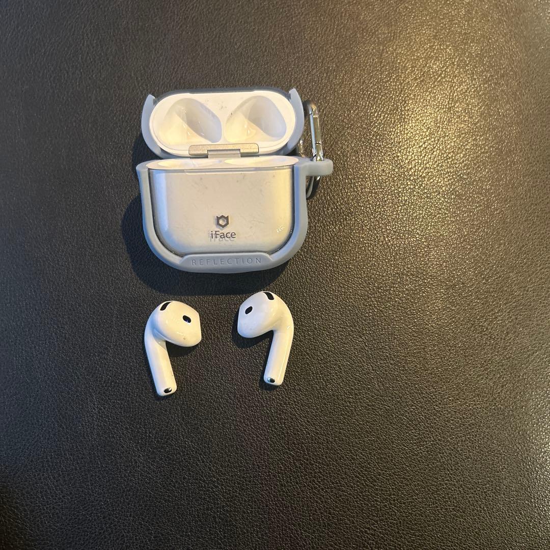 iFace AirPodsケース シリコンカバー付き