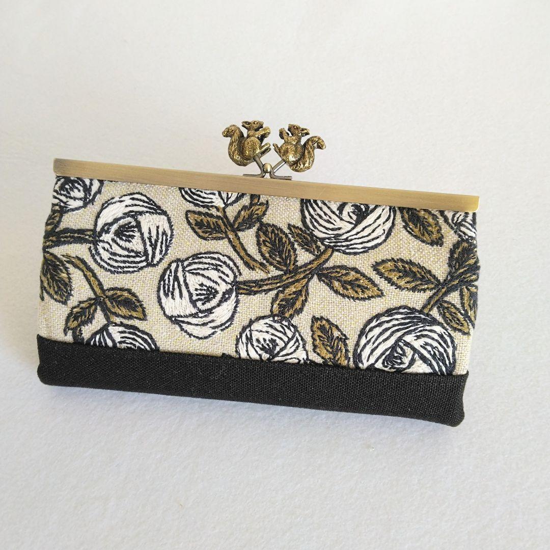 ミナペルホネン rosy リス浮足がま口長財布