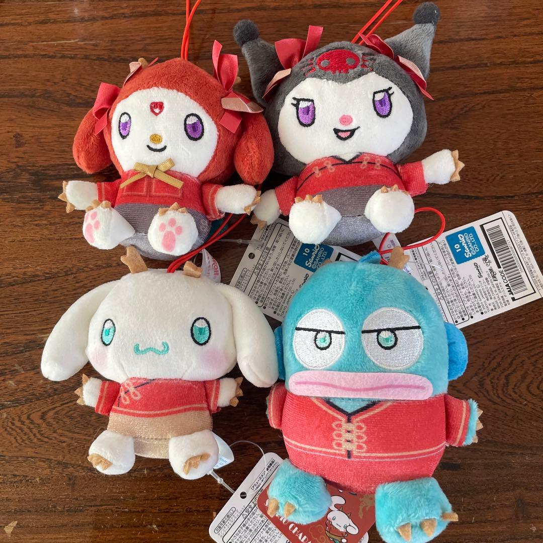 サンリオキャラクターズの「カンフードラゴンマスコット4点セット