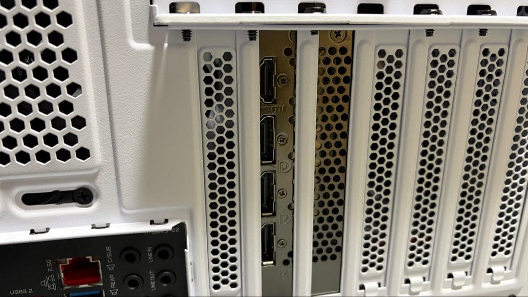 ゲーミングPC 5700X3D 6900XT メモリ64 SSD 1TB