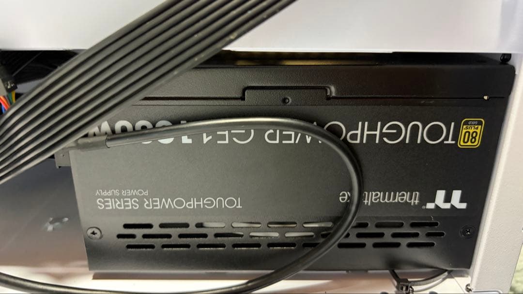 ゲーミングPC 5700X3D 6900XT メモリ64 SSD 1TB