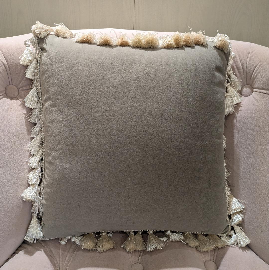 【新品】Jennifer taylor ジェニファーテイラー クッション グレー