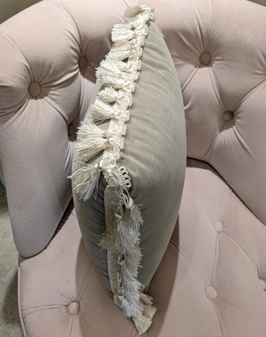 【新品】Jennifer taylor ジェニファーテイラー クッション グレー