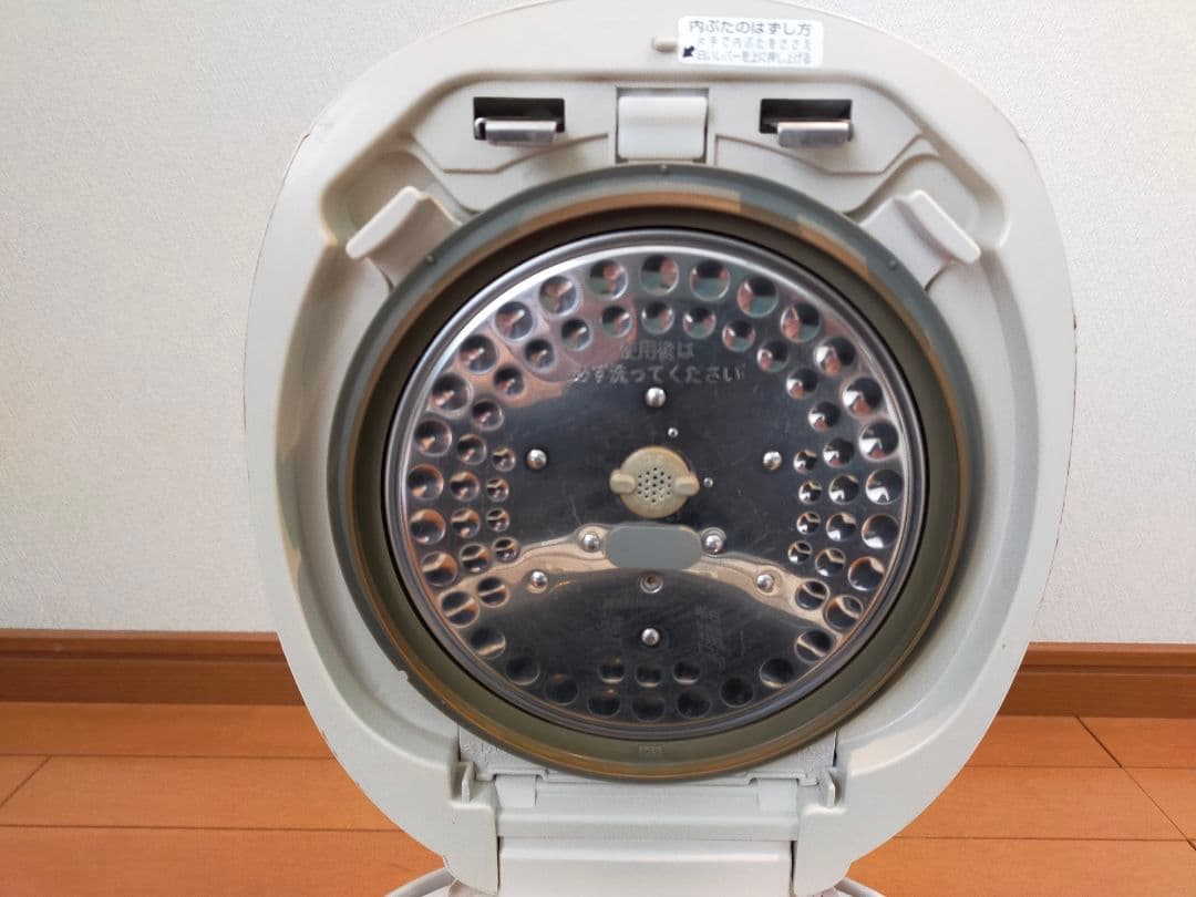 SANYO ECJ-FK10 炊飯器 シルバー　サンヨー 圧力IH