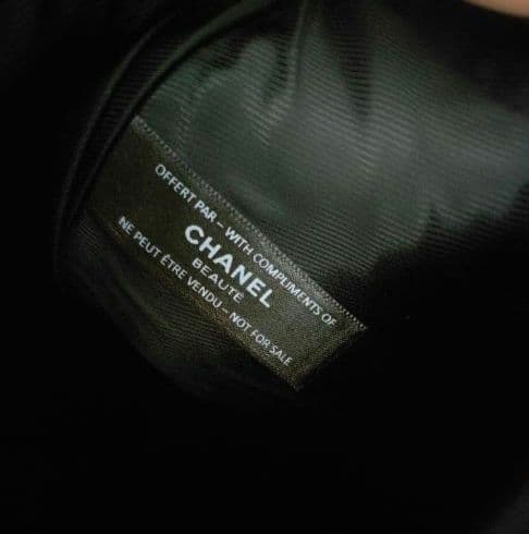 CHANEL トートバッグ ロゴ　ノベルティ　COCO グラフィティ
