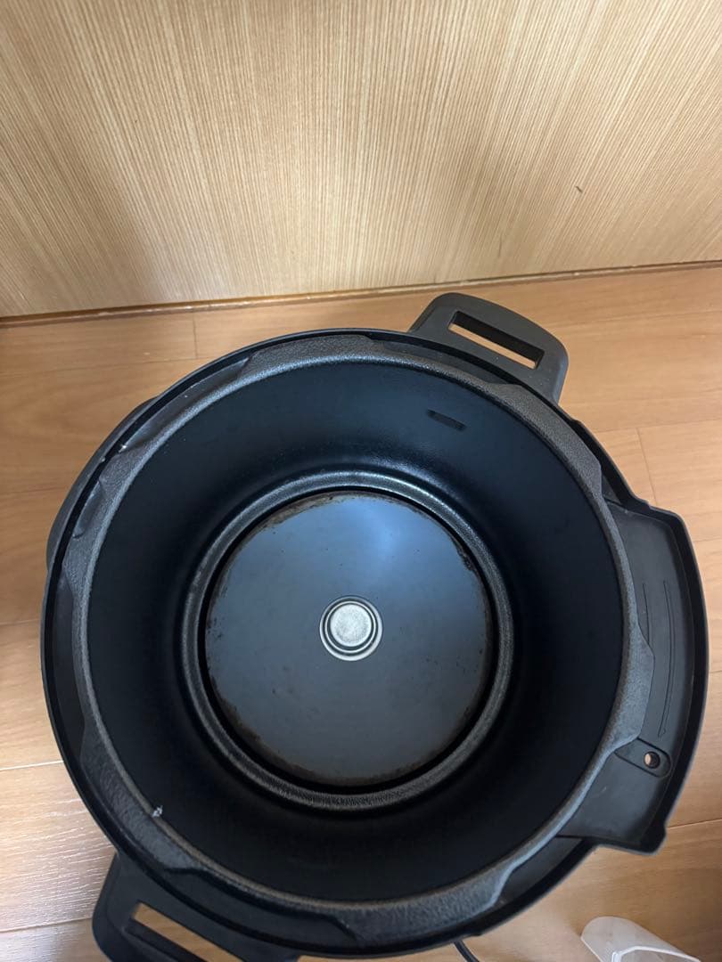 InstantPot NovaPlus60 電気圧力鍋　圧力釜　5.7L