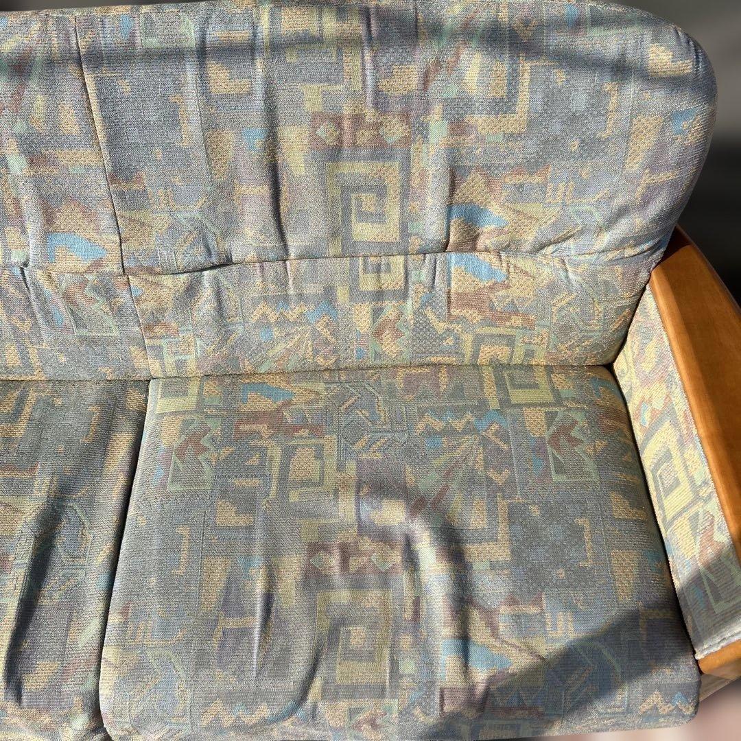 カリモク　2人掛けソファ