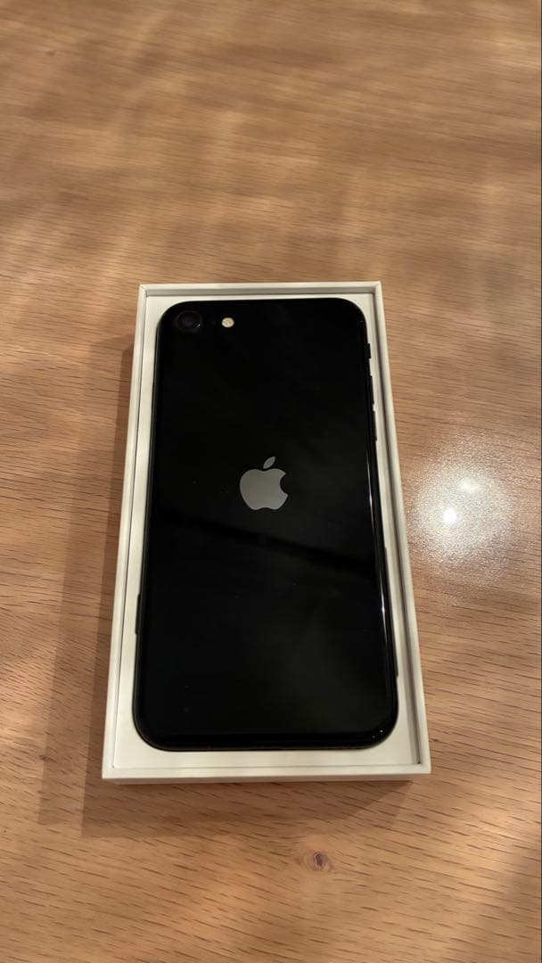 iPhoneSE3 128GB ブラック ホームボタン故障　ジャンク