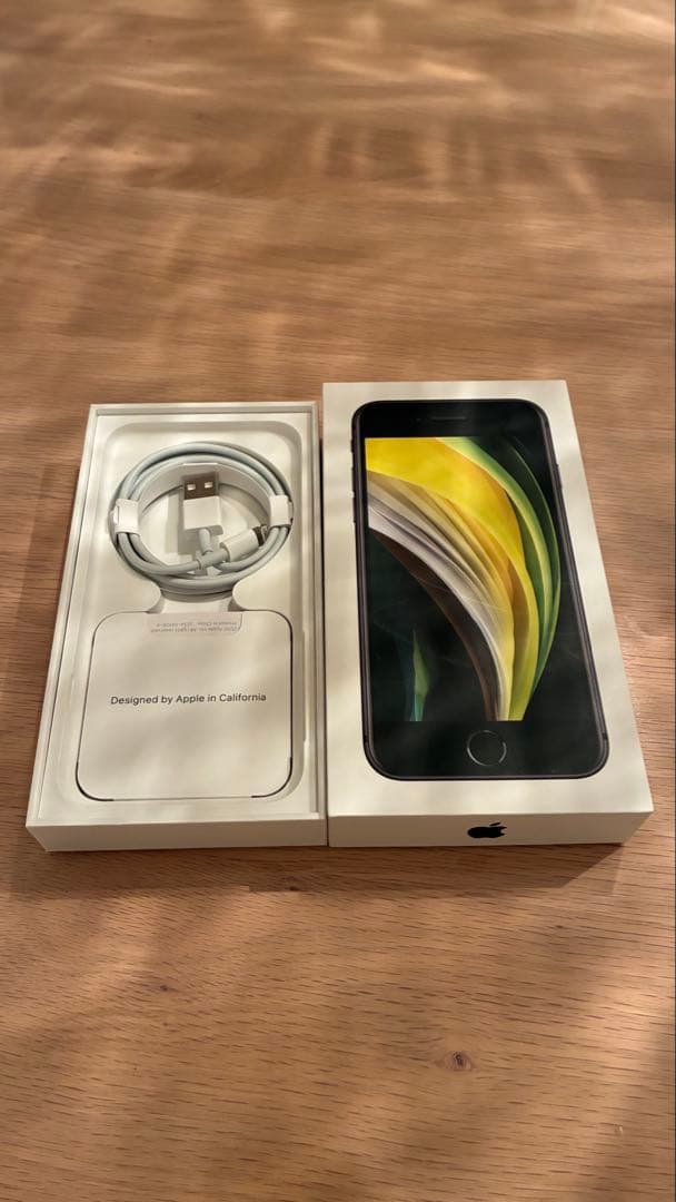iPhoneSE3 128GB ブラック ホームボタン故障　ジャンク