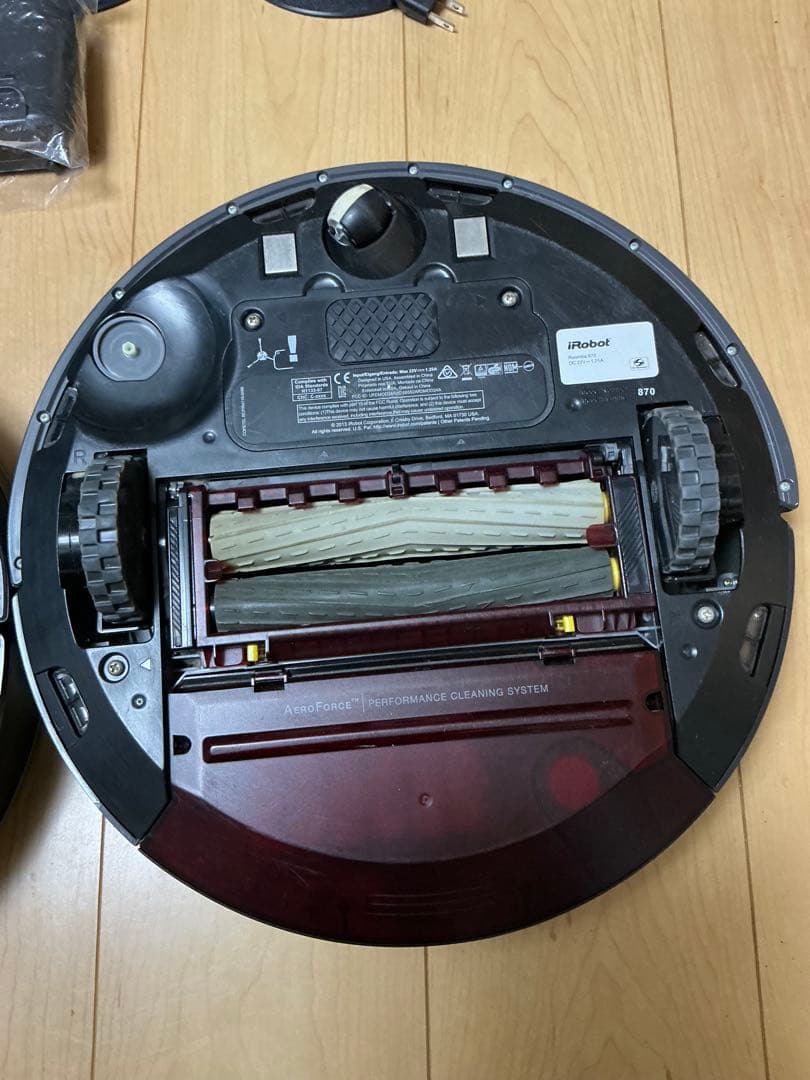 【ジャンク品】iRobot ルンバ 870 & 876 まとめ売り付属品2セット