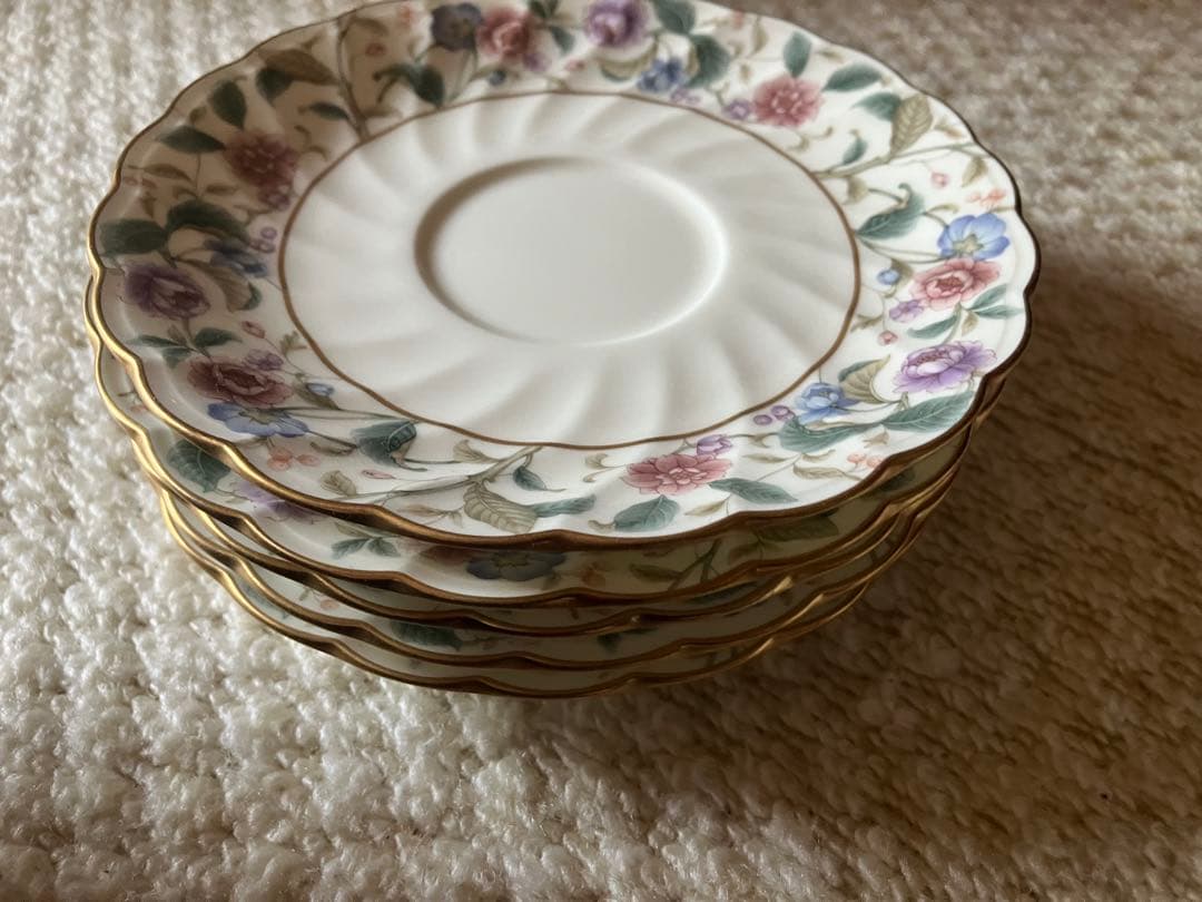 クリームフラワーカップ&ソーサー　5客 セット