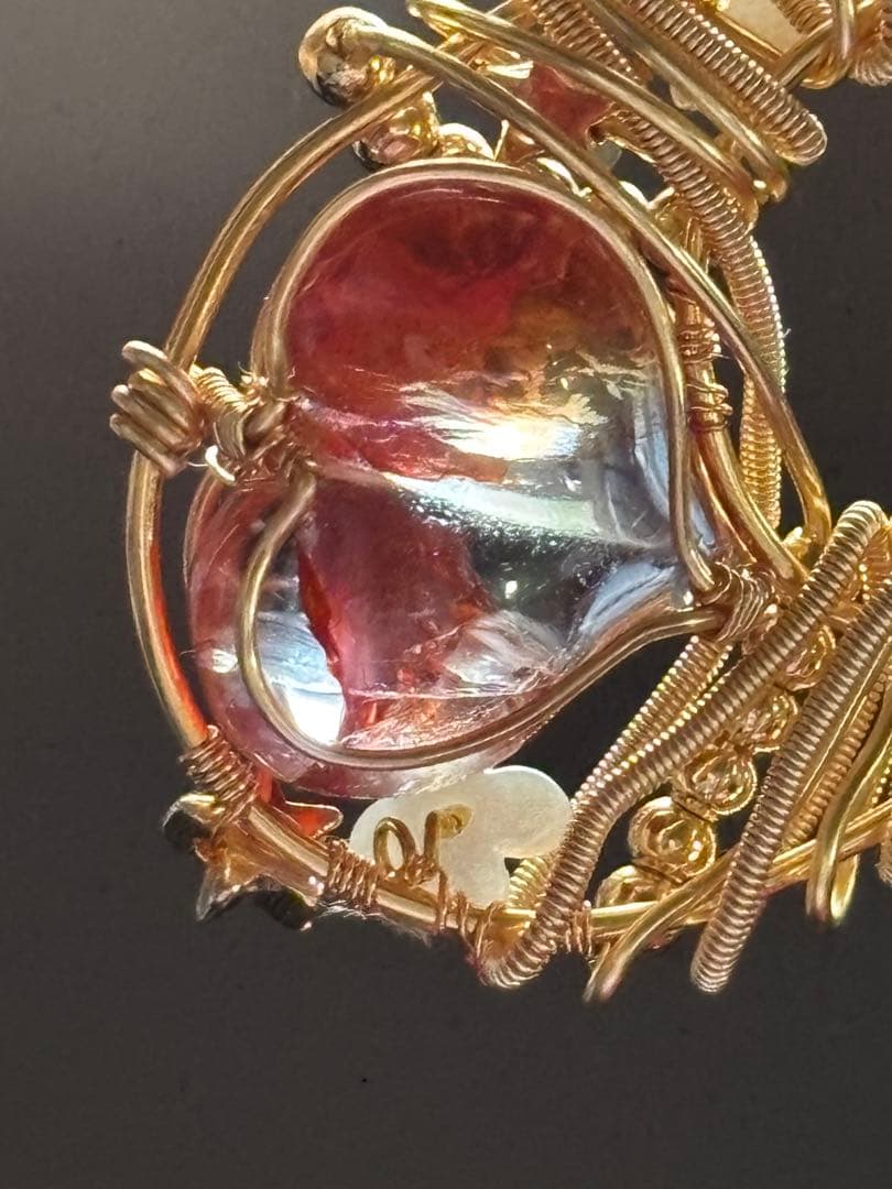 高品質ファイヤークォーツ　月とハート型　ワイヤーペンダントトップ　チャーム　天然